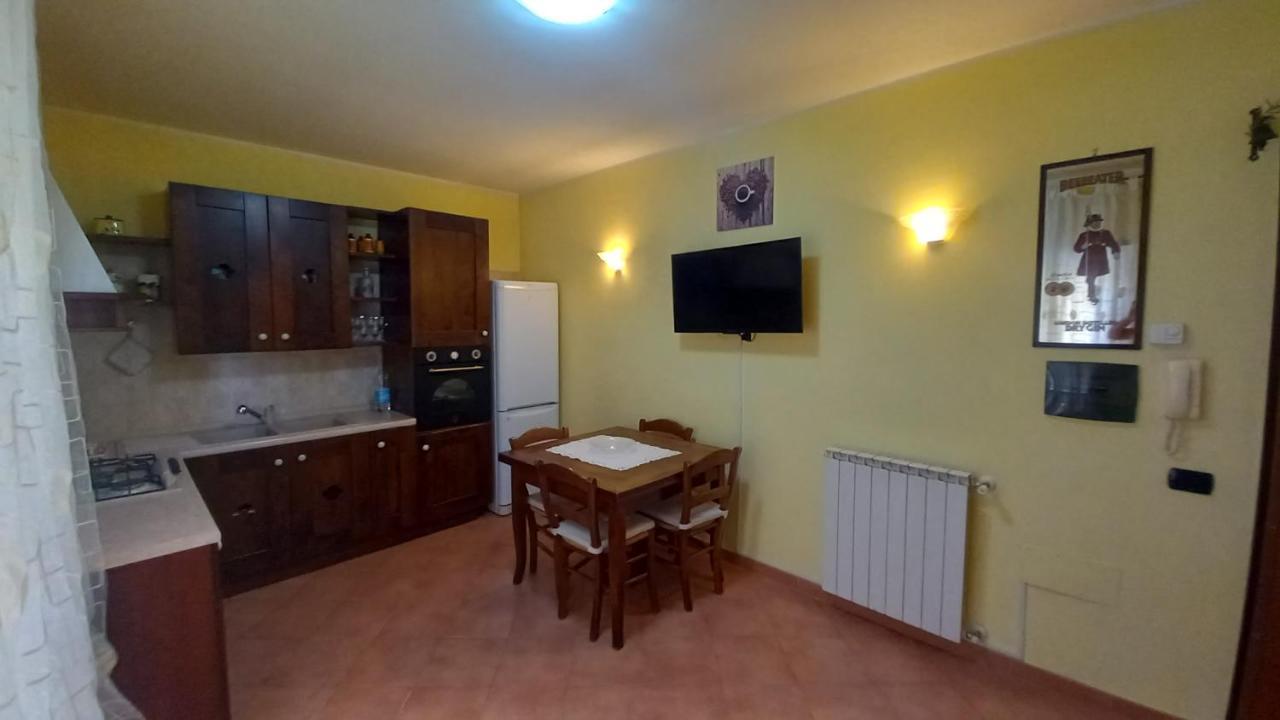 Apartmán Domus Claudio Fiumicino Exteriér fotografie