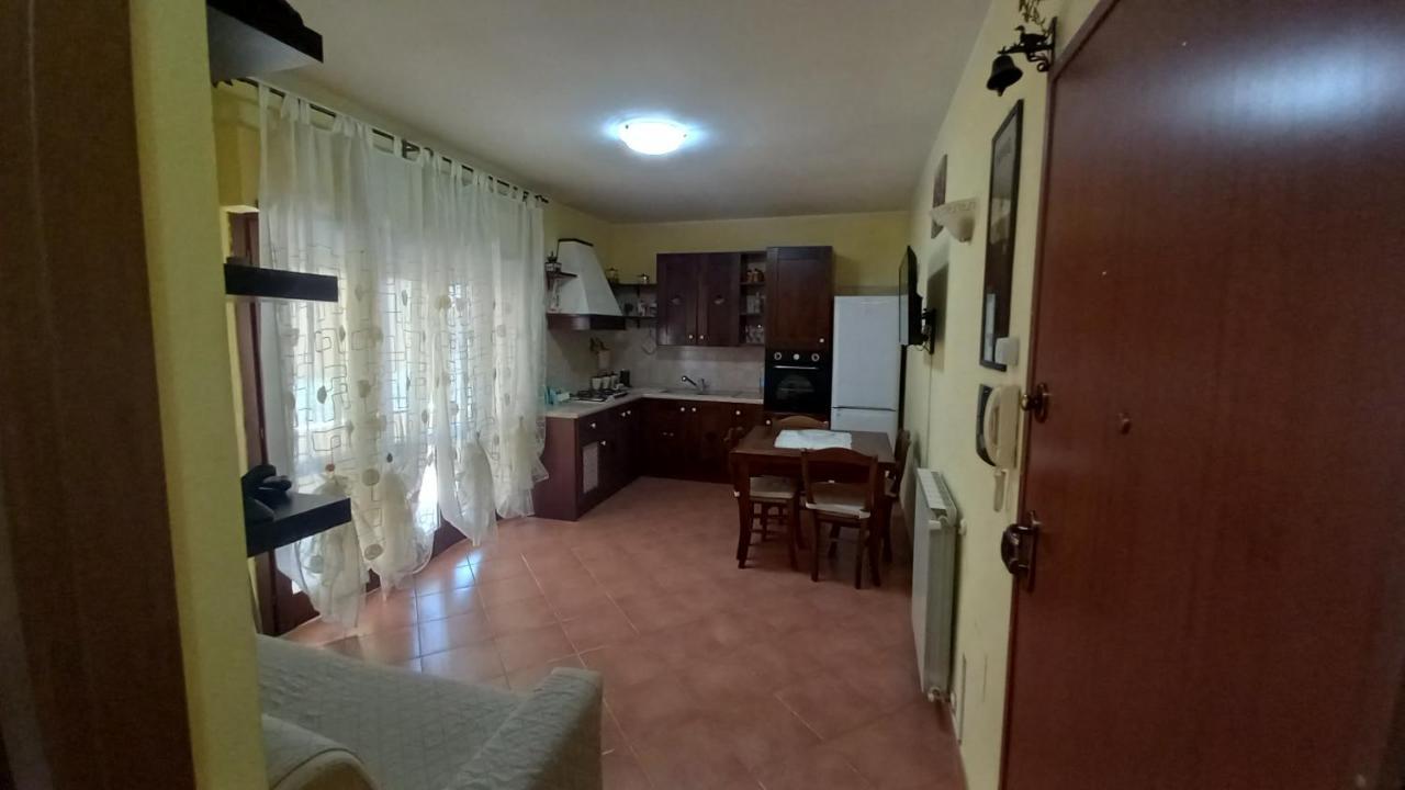 Apartmán Domus Claudio Fiumicino Exteriér fotografie