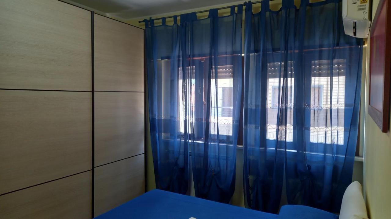 Apartmán Domus Claudio Fiumicino Exteriér fotografie