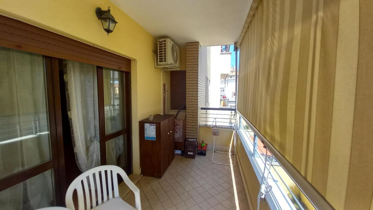 Apartmán Domus Claudio Fiumicino Exteriér fotografie