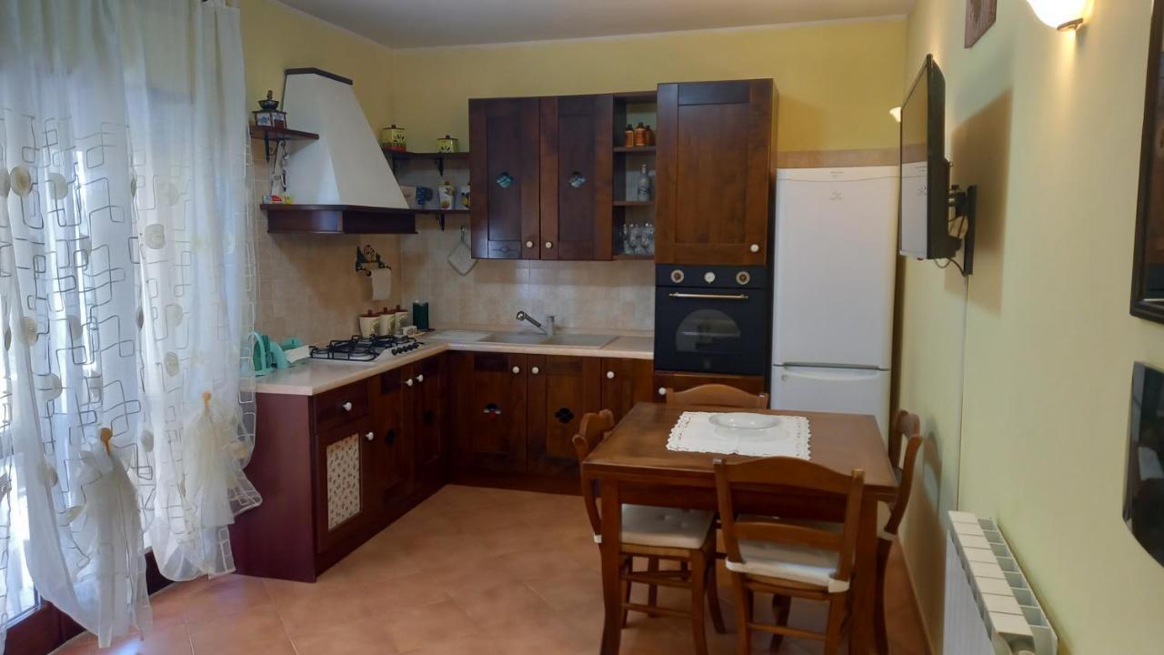 Apartmán Domus Claudio Fiumicino Exteriér fotografie